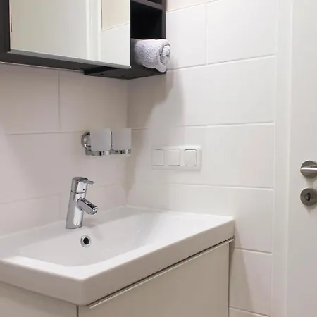 Beau Rivage Seaside Apartment *